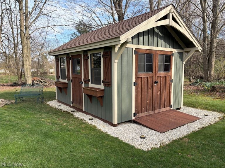 5554 Ashbrook Street, Louisville, OH - Photo 6