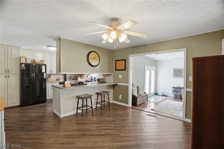 41 Cranberry Street, Washington, WV - Photo 6