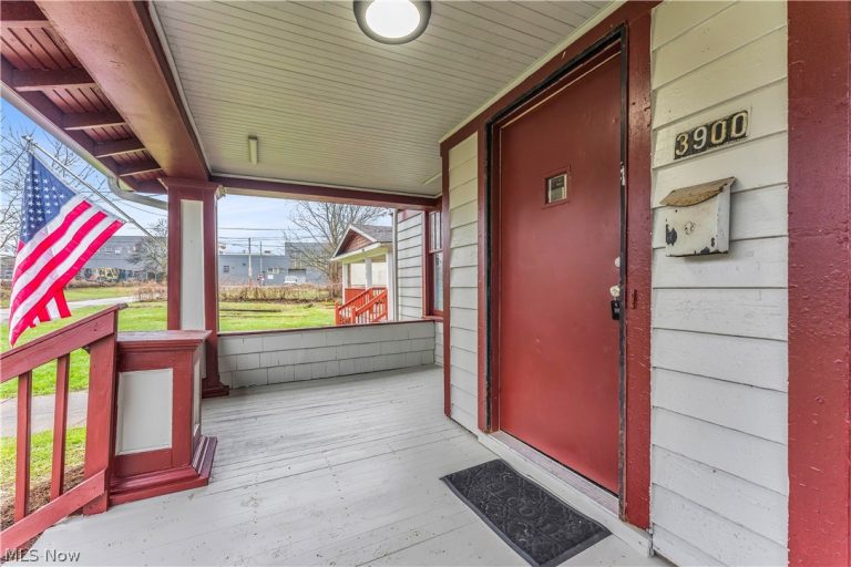 3900 96th Street, Cleveland, OH - Photo 3