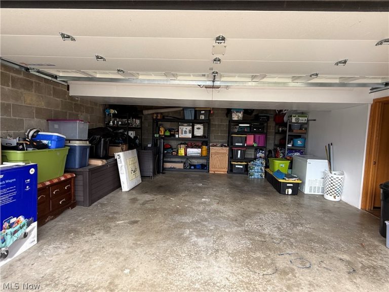 1085 Walter Drive, Zanesville, OH - Photo 8
