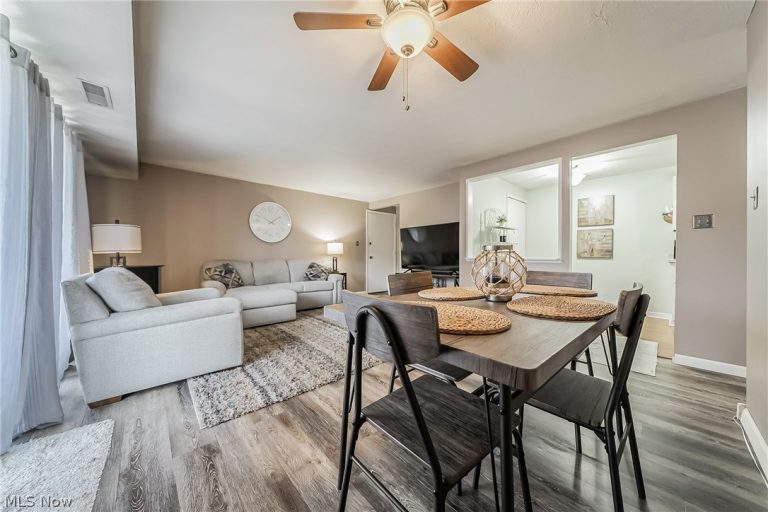 9611 Sunrise Boulevard #K2, North Royalton, OH - Photo 5