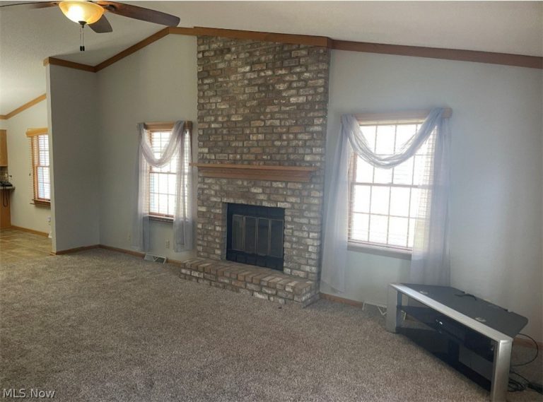 181 Talsman Drive #B, Canfield, OH - Photo 4