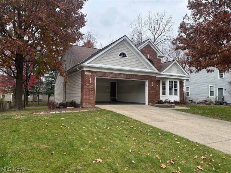 20200 Ellsworth Drive, Strongsville, OH - Photo 3