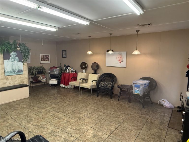 1300 A 7th Street, Martins Ferry, OH - Photo 3