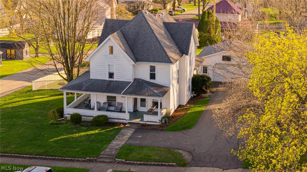 406 Main Street, Sugarcreek, OH