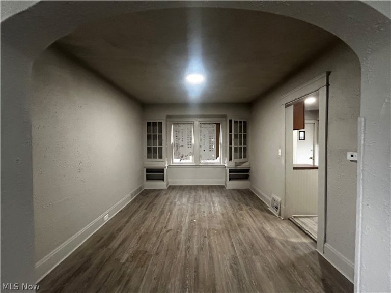 12609 Dove Avenue, Cleveland, OH - Photo 3