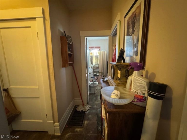 429 7th Street, Port Clinton, OH - Photo 8