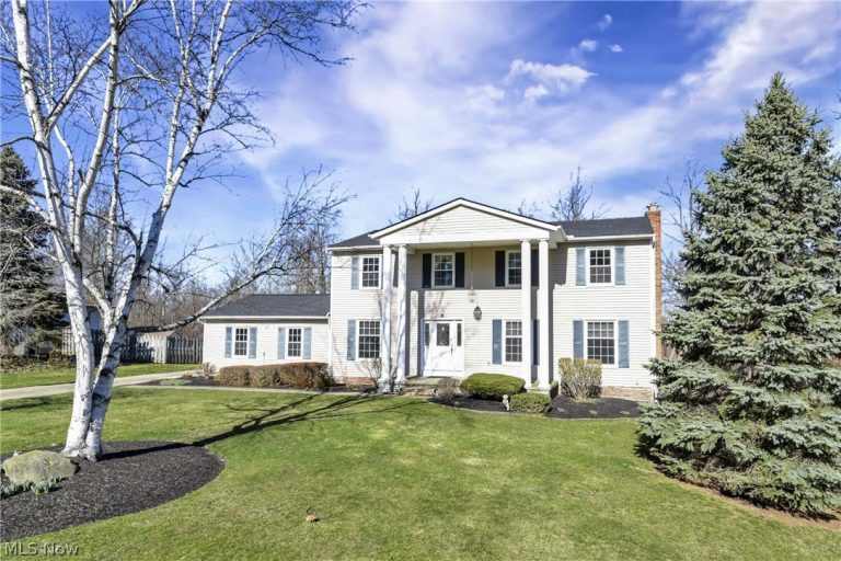 7916 Oakridge Drive, Mentor, OH - Photo 5