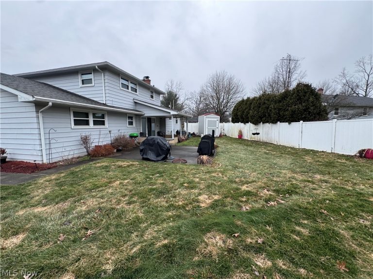1621 Coventry Avenue, Warren, OH - Photo 4