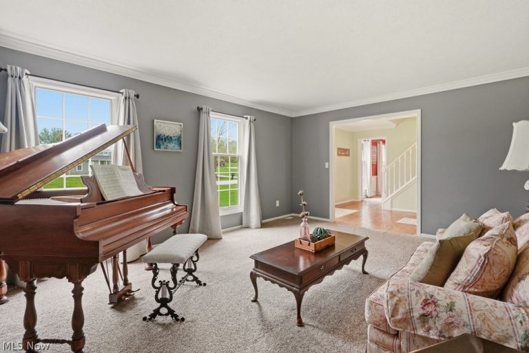 1936 Ashley Drive, Hudson, OH - Photo 6