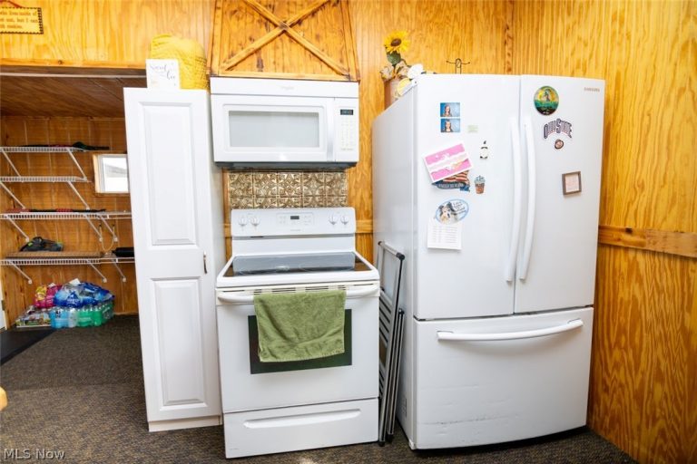 531 44th Street, Shadyside, OH - Photo 5