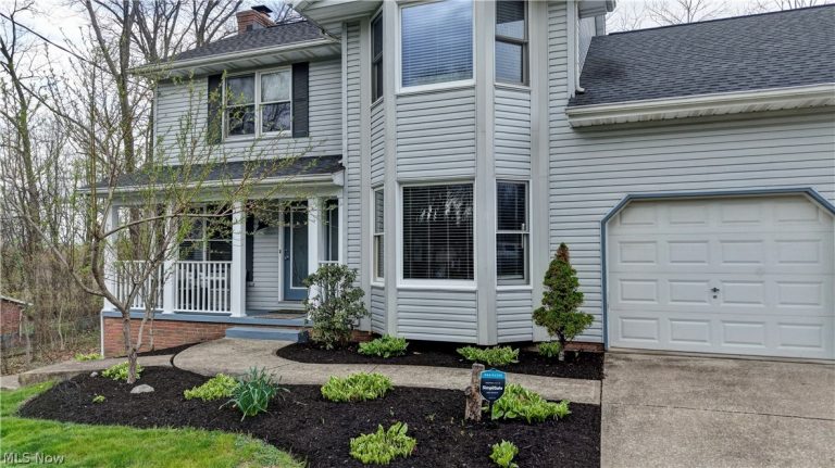 717 Pine Hills Drive, Massillon, OH - Photo 4