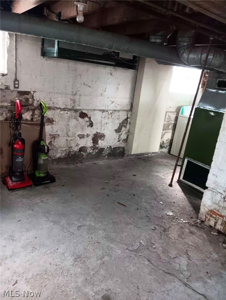 3710 104th Street, Cleveland, OH - Photo 3