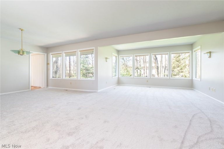 3970 Meadow Lane, Orange Village, OH - Photo 6