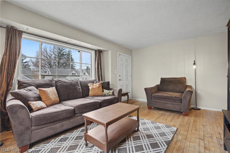 1623 Sunset Avenue, Akron, OH - Photo 4