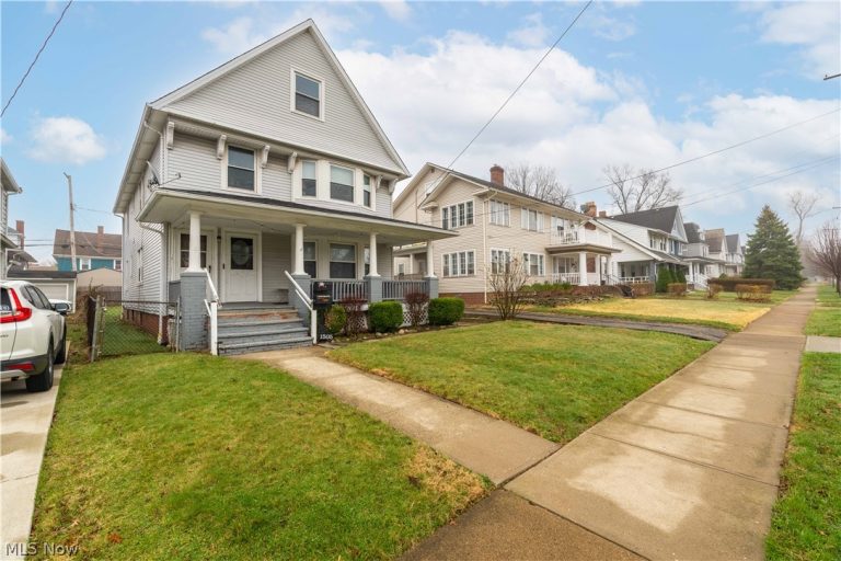 1505 Wagar Avenue, Lakewood, OH - Photo 3