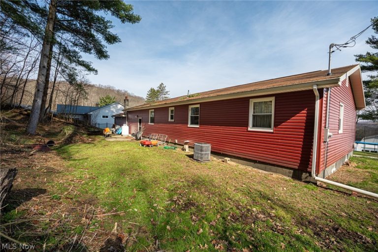 46723 Township Road 74, Coshocton, OH - Photo 8