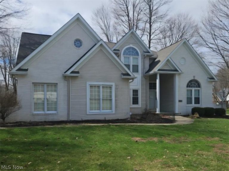 2674 High Hampton Trail, Cuyahoga Falls, OH, 44223