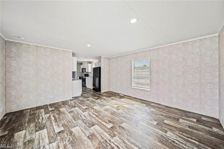 44 Eddie Road, Madison, OH - Photo 8