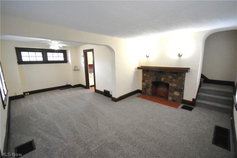 3885 135th Street, Cleveland, OH - Photo 3