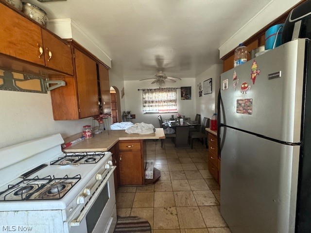 2460 Belvoir Boulevard, Cleveland, OH - Photo 3