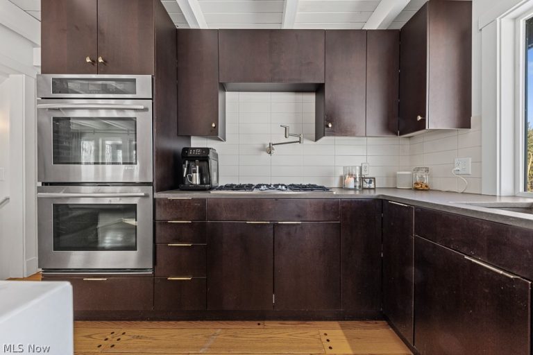 6480 Frederick Avenue, Alliance, OH - Photo 8