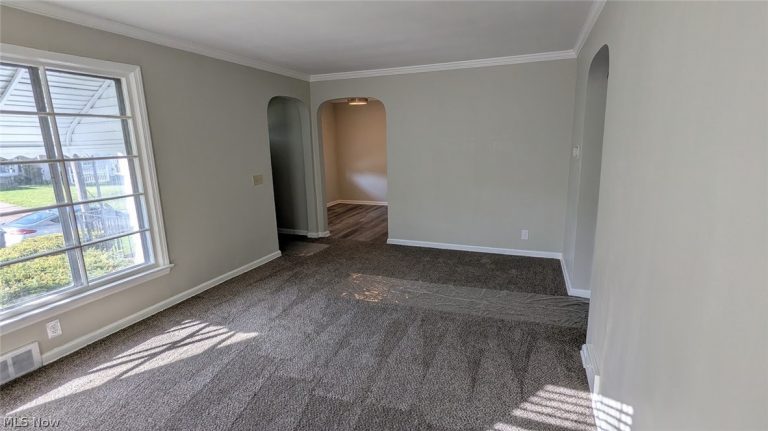 1527 Norwood Place, Canton, OH - Photo 6