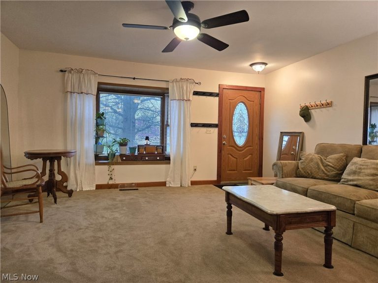 101 Beachwood Lane, Seville, OH - Photo 6
