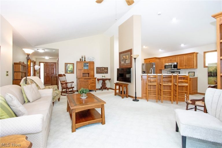 4601 Deer Creek Drive, Wooster, OH - Photo 8