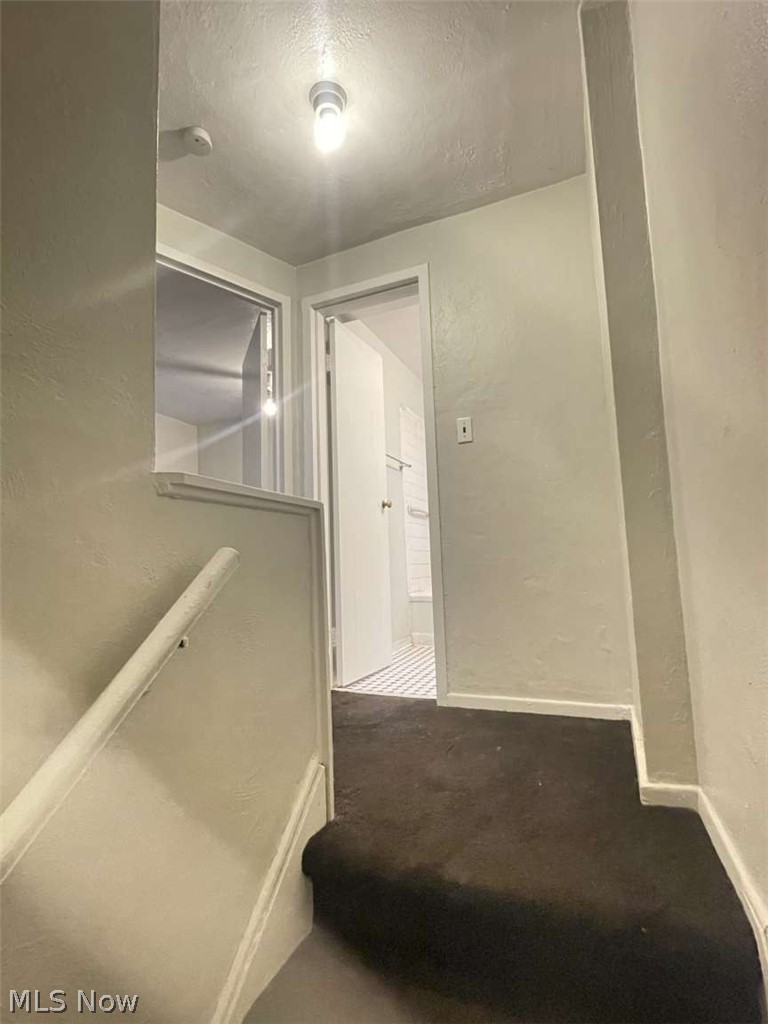 442 Clearview Drive #U9, Euclid, OH - Photo 8