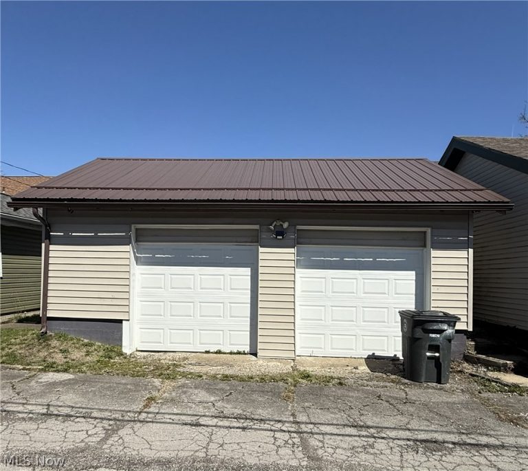 1116 Oakgrove Avenue, Steubenville, OH - Photo 3