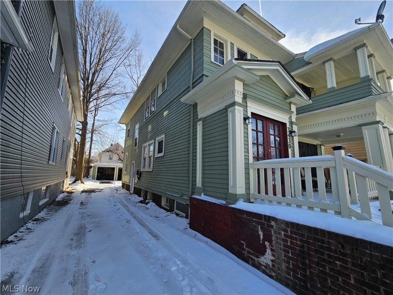 3430 Beechwood Avenue, Cleveland Heights, OH - Photo 8