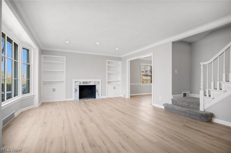 3703 Riedham Road, Shaker Heights, OH - Photo 2