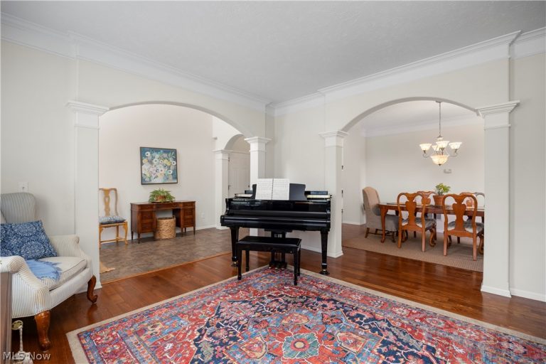 37802 Quail Hollow, Avon, OH - Photo 6