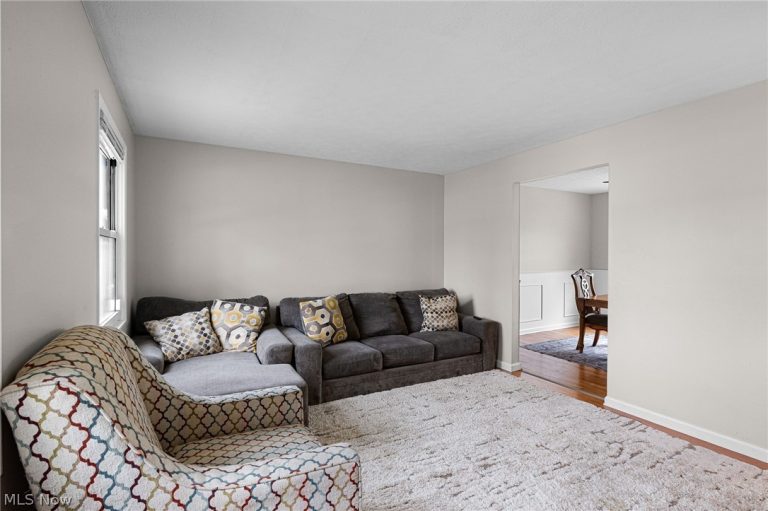 1371 Sorin Avenue, Akron, OH - Photo 8