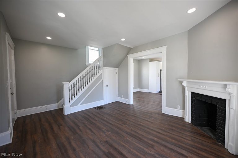 2221 97th Street, Cleveland, OH - Photo 5
