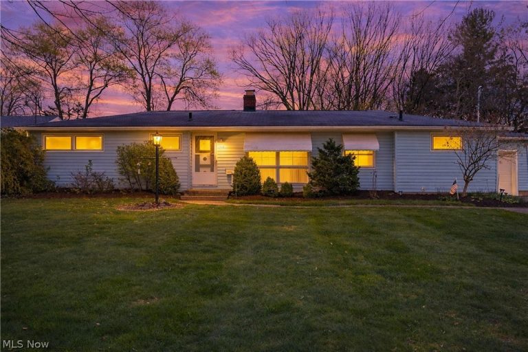 253 Maylawn Avenue, Wadsworth, OH - Photo 2