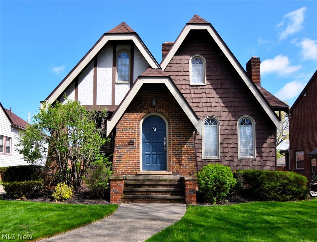 6222 Brookside Drive, Cleveland, OH