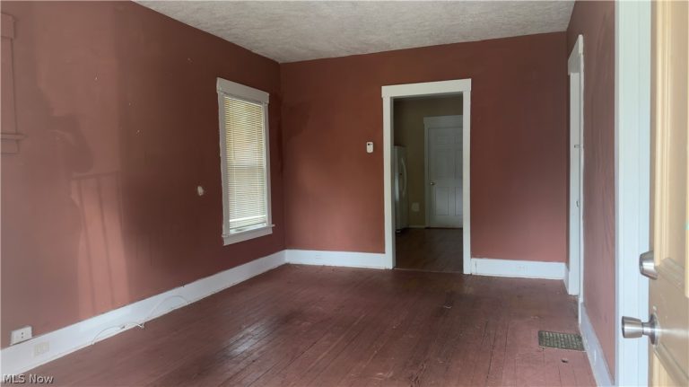 2634 Austin Avenue, Youngstown, OH - Photo 5