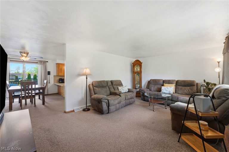 5180 Lynncrest Street, Canton, OH - Photo 5