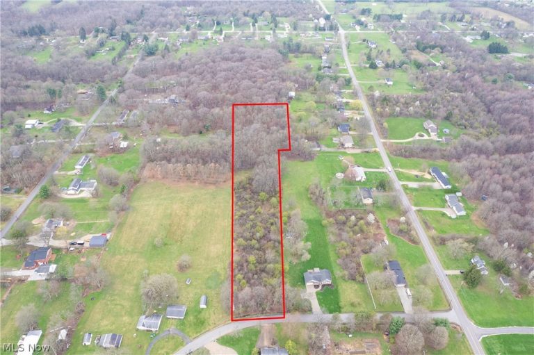 Dutt Road, Norton, OH - Photo 3