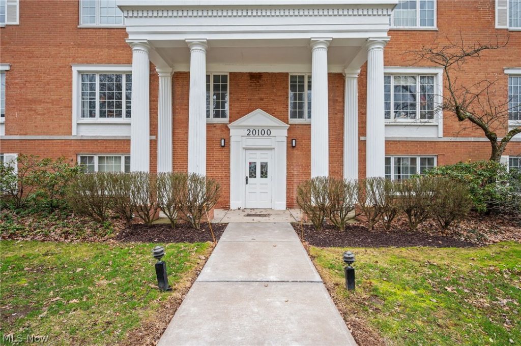 20100 Fairmount Boulevard #102, Shaker Heights, OH