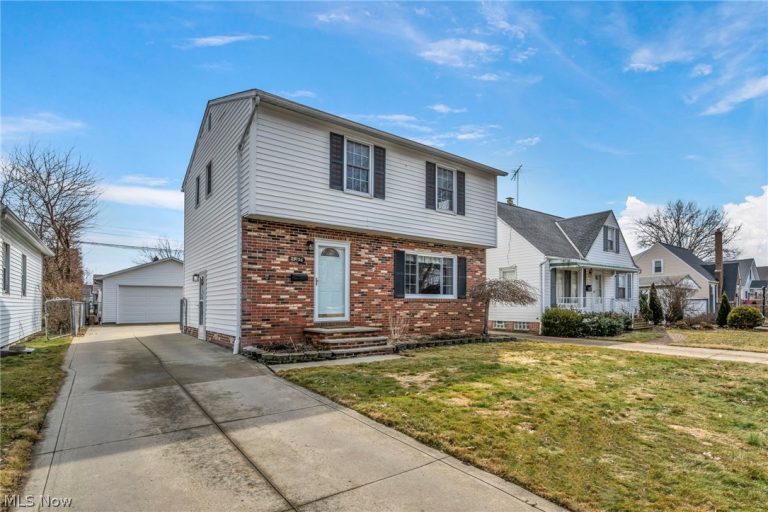 29136 Norman Avenue, Wickliffe, OH - Photo 3