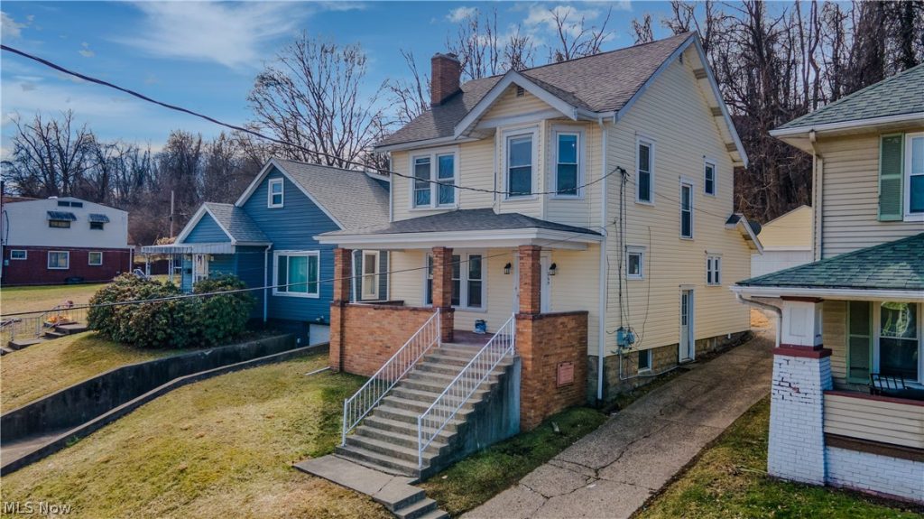 263 Hollywood Boulevard, Steubenville, OH