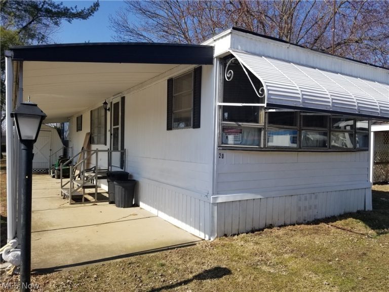 20 Cherokee Lane #20, Creston, OH - Photo 3