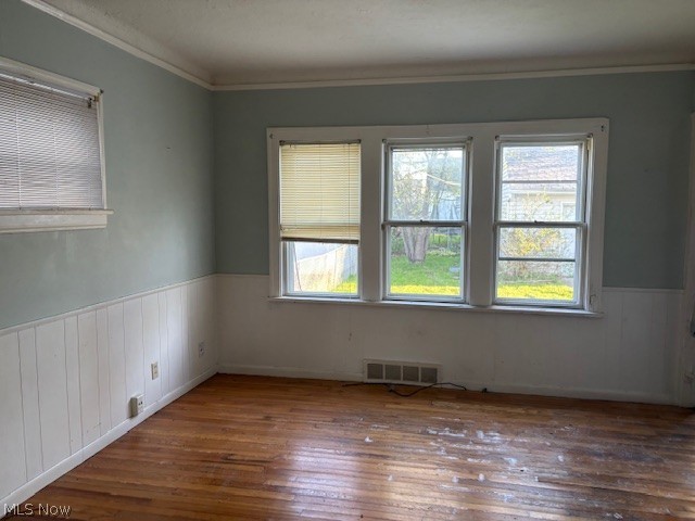 10305 Highland Avenue, Garfield Heights, OH - Photo 8