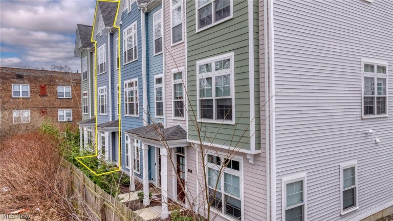 12023 Ashbury Avenue, Cleveland, OH - Photo 2