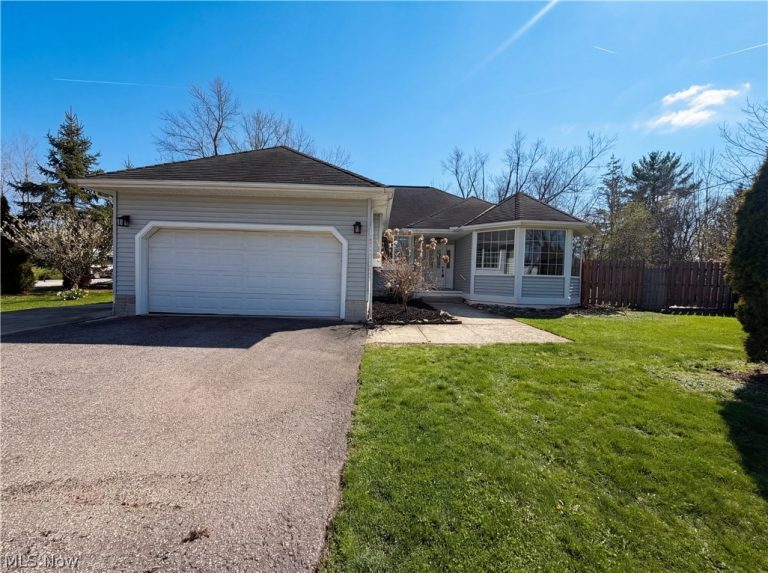 7049 Woodland Avenue, Chagrin Falls, OH, 44023