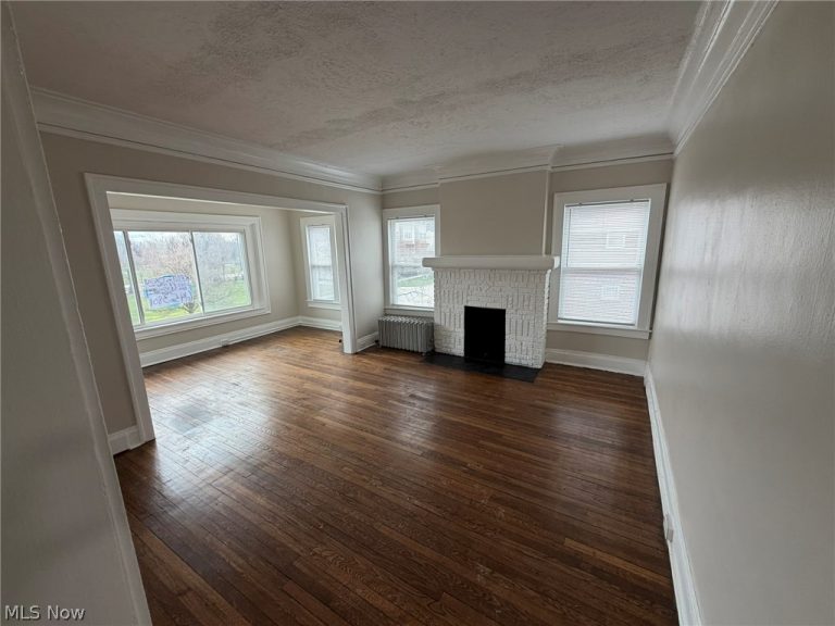 3186 Euclid Heights Boulevard #4, Cleveland Heights, OH - Photo 2