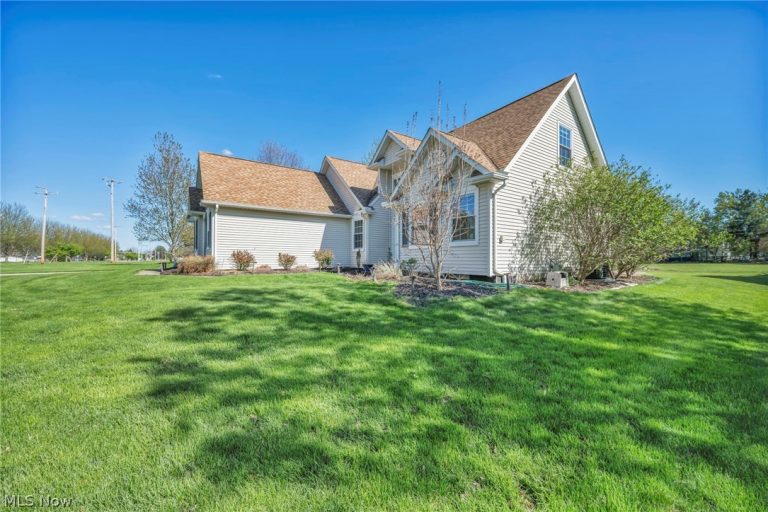 188 Sturbridge Drive, Medina, OH - Photo 2